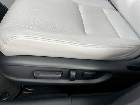 Used 2017 Honda Accord EX-L image 14