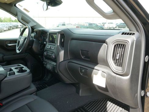 New 2026 Chevrolet Silverado 1500 W/T w/ WT Value Package AWD/4WD image 11