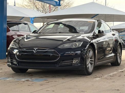 Used 2014 Tesla Model S image 1