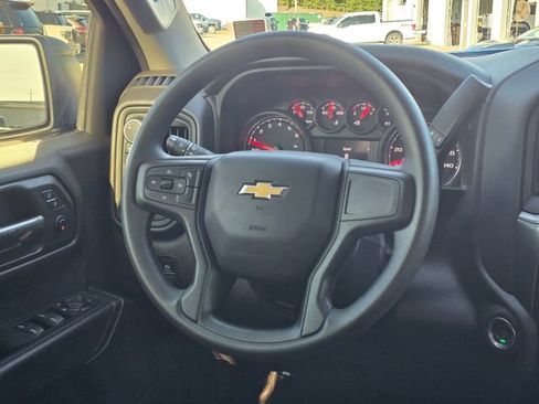 Used 2025 Chevrolet Silverado 1500 Custom AWD/4WD image 35