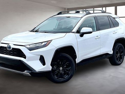 Used 2023 Toyota RAV4 SE w/ SE Grade Weather Package AWD/4WD image 2