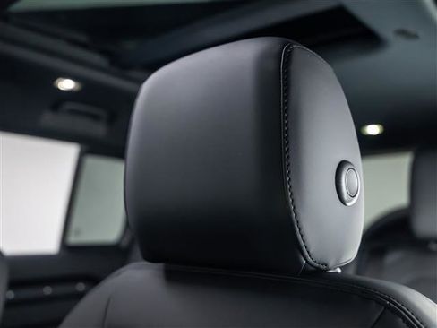 New 2026 Land Rover Defender 110 S AWD/4WD image 15