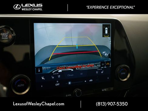 Used 2025 Lexus NX 250 FWD w/ Towing Package (2000 Lbs) image 37