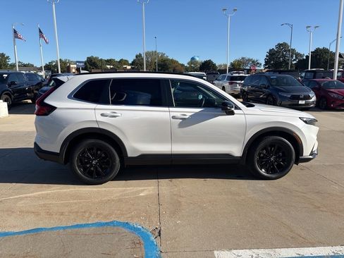 Certified 2024 Honda CR-V Sport-L image 2