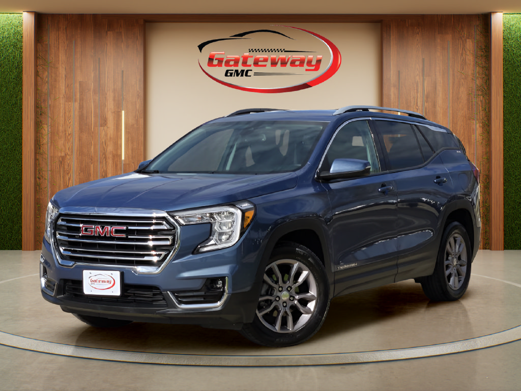 Used 2024 GMC Terrain SLT AWD/4WD image 1