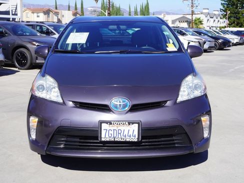 Used 2014 Toyota Prius Three FWD image 3