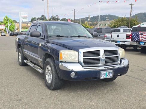 Used 2005 Dodge Dakota Laramie w/ Trailer Tow Group AWD/4WD image 11