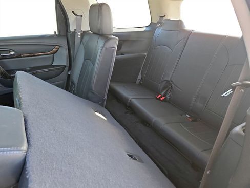 Used 2016 GMC Acadia Denali image 31