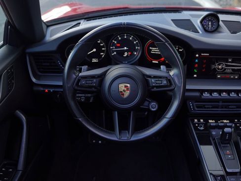 Used 2022 Porsche 911 Carrera S image 4