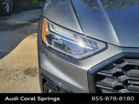 Certified 2025 Audi Q5 e Premium Plus image 22