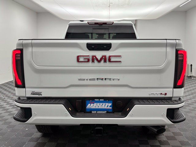 New 2026 GMC Sierra 2500 AT4 w/ AT4 Premium Plus Package AWD/4WD image 10