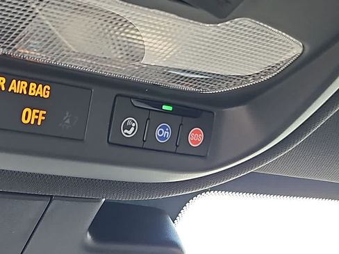 Used 2025 Buick Envista Avenir FWD image 23