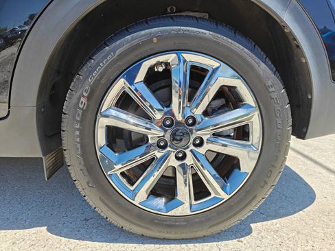 Used 2021 Kia Sportage S w/ S FWD Premium Package image 18