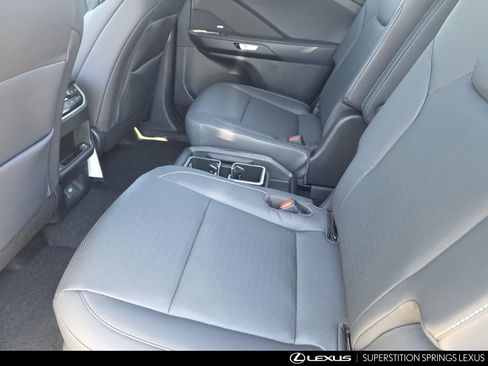 New 2026 Lexus TX 500h AWD image 23