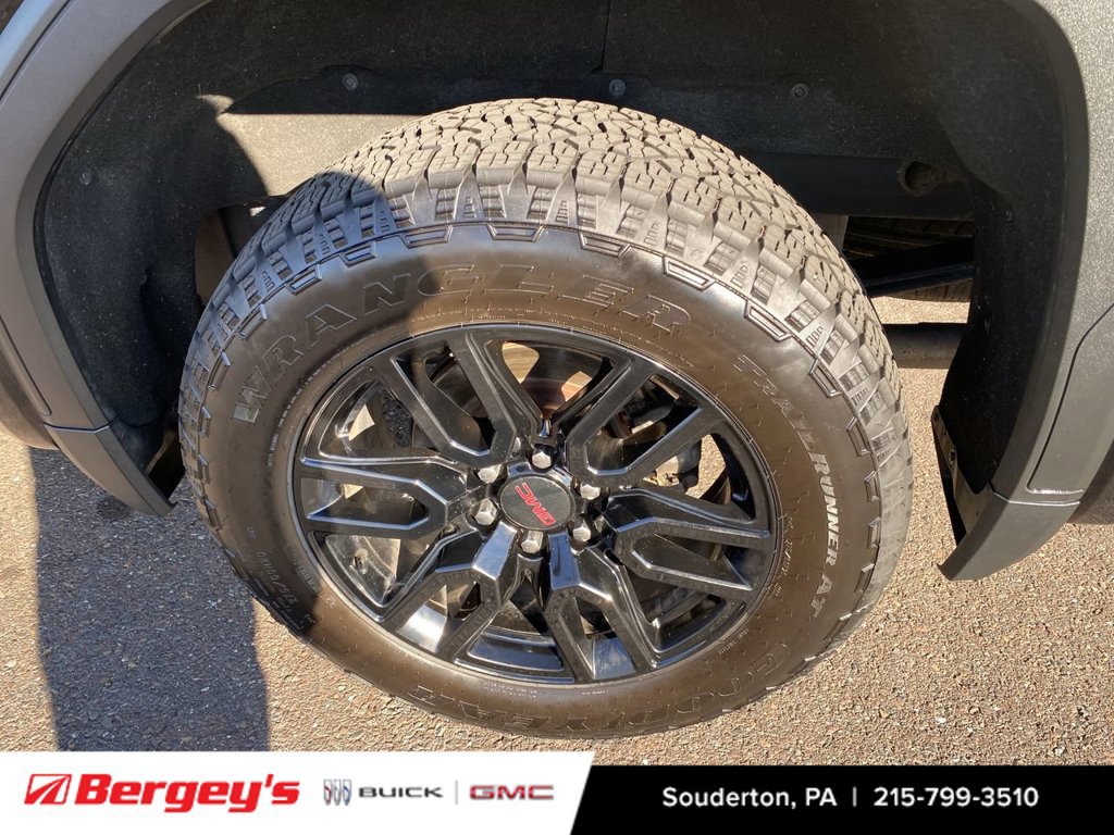 Used 2021 GMC Sierra 1500 Elevation w/ X31 Off-Road Package AWD/4WD image 37