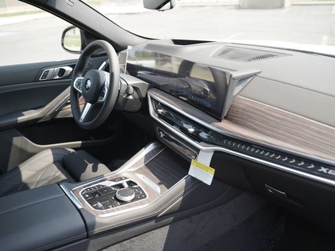 New 2027 BMW X6 xDrive40i AWD/4WD image 15