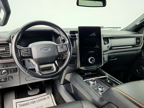 Used 2022 Ford Expedition Max Platinum image 13