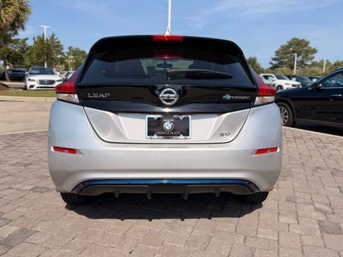 Used 2018 Nissan Leaf SV FWD image 10