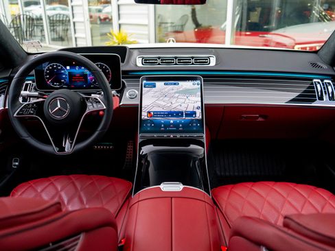 Used 2023 Mercedes-Benz S 580 4MATIC Sedan image 37