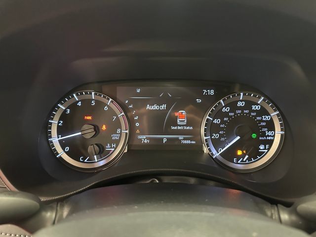 Used 2023 Toyota Highlander L AWD/4WD image 19