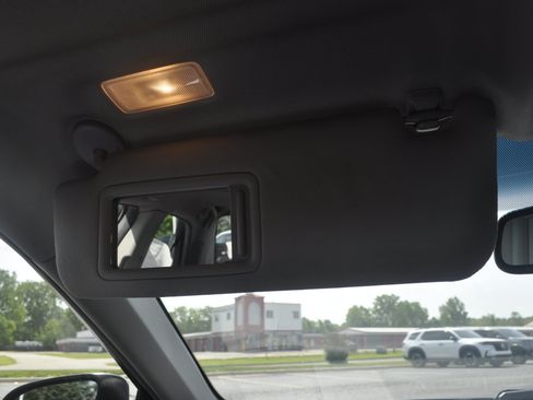 Used 2015 Toyota Camry XSE w/ Moonroof Package FWD image 28