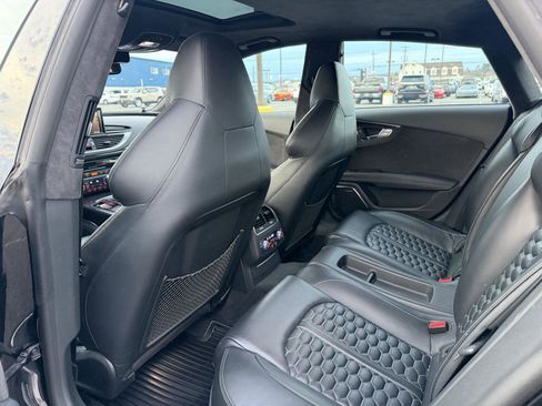 Used 2017 Audi RS 7 Prestige image 41