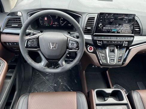 New 2026 Honda Odyssey Elite image 11