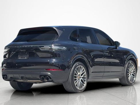 Used 2022 Porsche Cayenne Platinum Edition AWD/4WD image 5