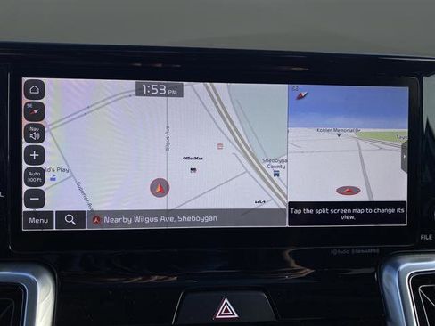 Certified 2022 Kia Sorento SX image 10