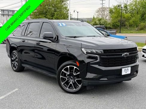 Certified 2023 Chevrolet Suburban RST w/ Luxury Package AWD/4WD image 1