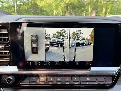 Used 2025 Chevrolet Silverado 1500 High Country w/ High Country Premium Package image 47