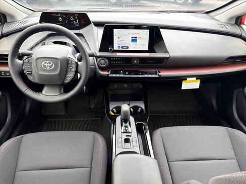 New 2026 Toyota Prius SE image 11