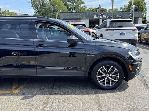 Used 2021 Volkswagen Tiguan S FWD image 10