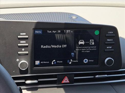 New 2026 Hyundai Elantra SE FWD image 14