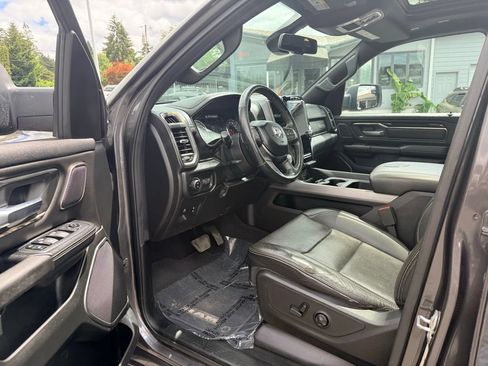 Used 2019 RAM 1500 Sport w/ Leather & Sound Group AWD/4WD image 17