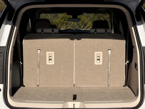 Used 2023 GMC Acadia Denali w/ Denali Ultimate Package image 30