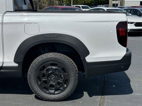 New 2025 Honda Ridgeline RTL+ image 38