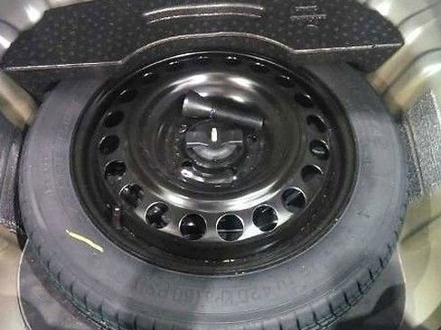 Used 2023 Chevrolet Malibu LT image 23