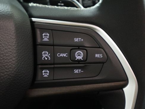 New 2026 Jeep Grand Cherokee L Limited AWD/4WD image 31