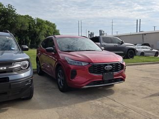 Used 2023 Ford Escape ST-Line w/ Tech Pack #1 FWD video 1