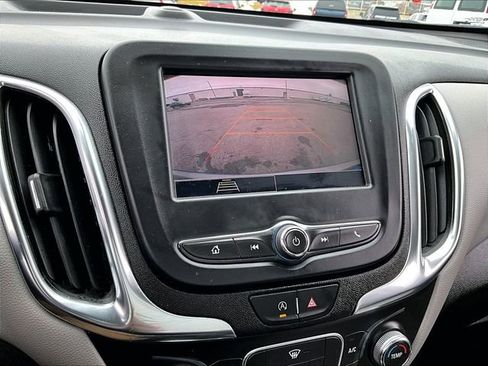 Used 2024 Chevrolet Equinox LS w/ LS Convenience Package image 27