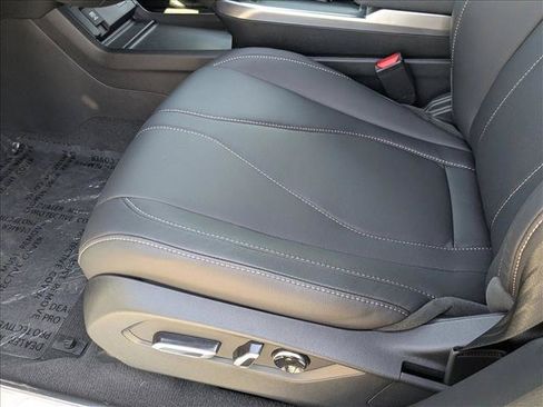 New 2026 Acura RDX SH-AWD image 4