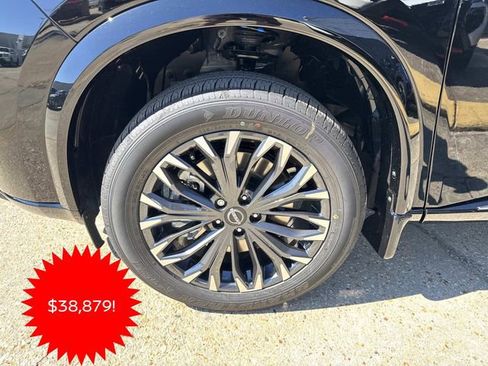 New 2026 Nissan Rogue Platinum w/ Tech Package image 3