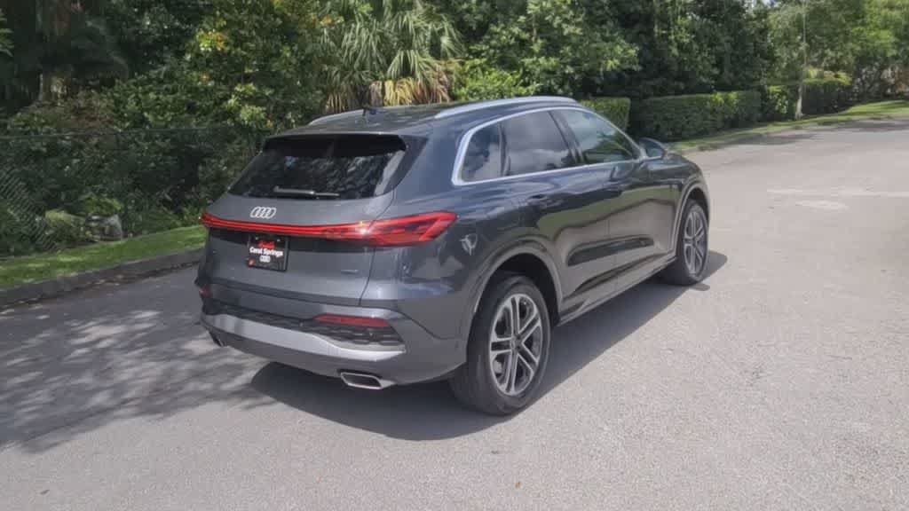 Used 2025 Audi Q5 Premium w/ Premium Plus AWD/4WD image 8