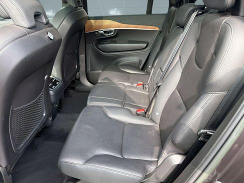 Certified 2023 Volvo XC90 B6 Plus AWD/4WD image 22