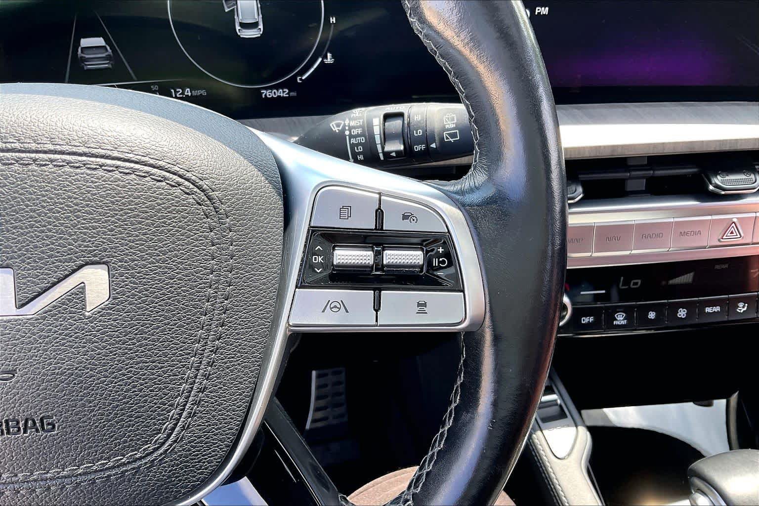 Used 2023 Kia Telluride SX Prestige AWD/4WD image 23