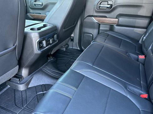 Used 2022 Chevrolet Silverado 1500 High Country w/ LPO, Dark Essentials Package AWD/4WD image 13