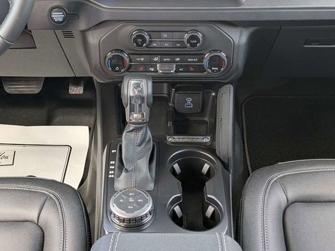 New 2025 Ford Bronco Big Bend w/ Black Diamond Package image 17