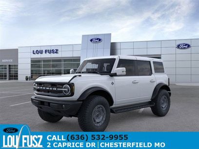 New 2025 Ford Bronco Outer Banks w/ Sasquatch Package