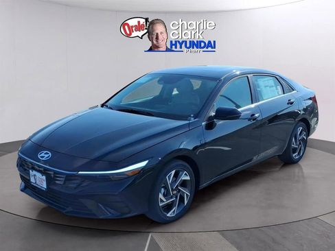 New 2026 Hyundai Elantra Limited image 1